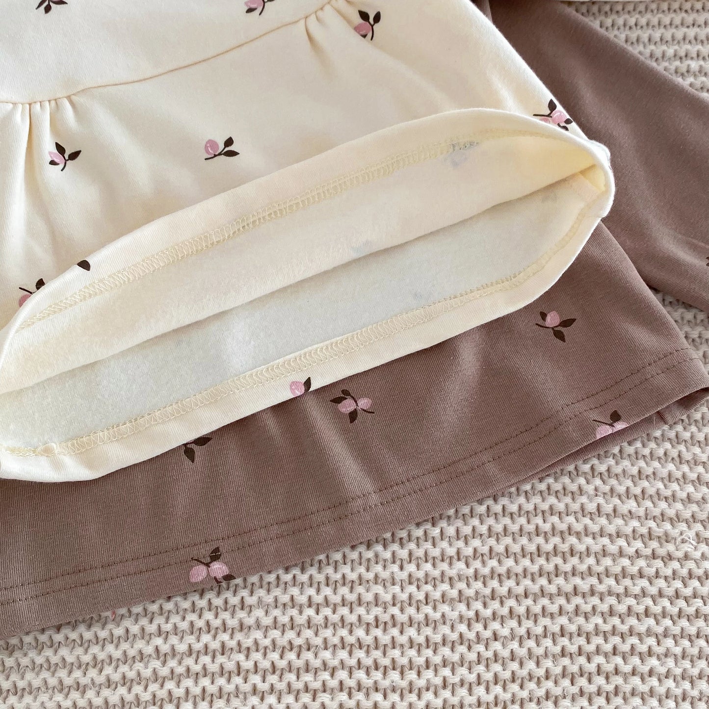 IG Fashion Vêtements pour nouveau-nés Pyjama pour bébé Garçon Fille Imprimé Cerise Manches Longues Chemise + Pantalon Vêtements de Nuit Ensemble Deux Pièces 0-2 ans