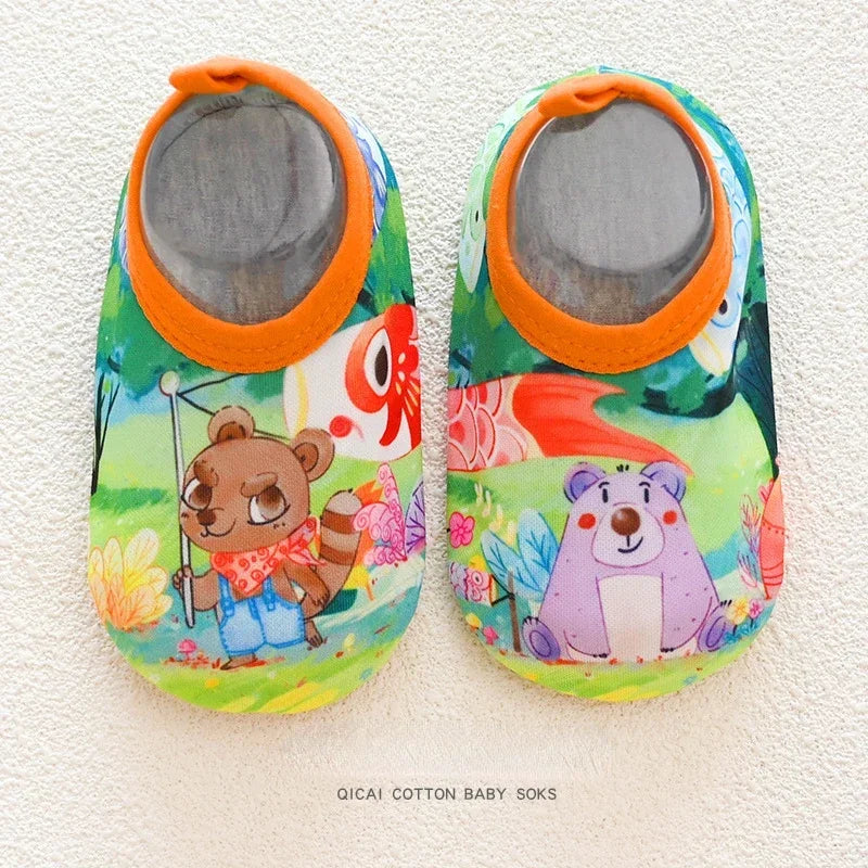 Chaussures d'eau pour bébé, motif animal de dessin animé coloré, pour piscine, plage, enfants, natation, surf, sport, baskets, chaussettes antidérapantes pour intérieur et extérieur
