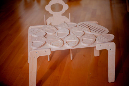 Wooden Tracing Board for Toddlers-1