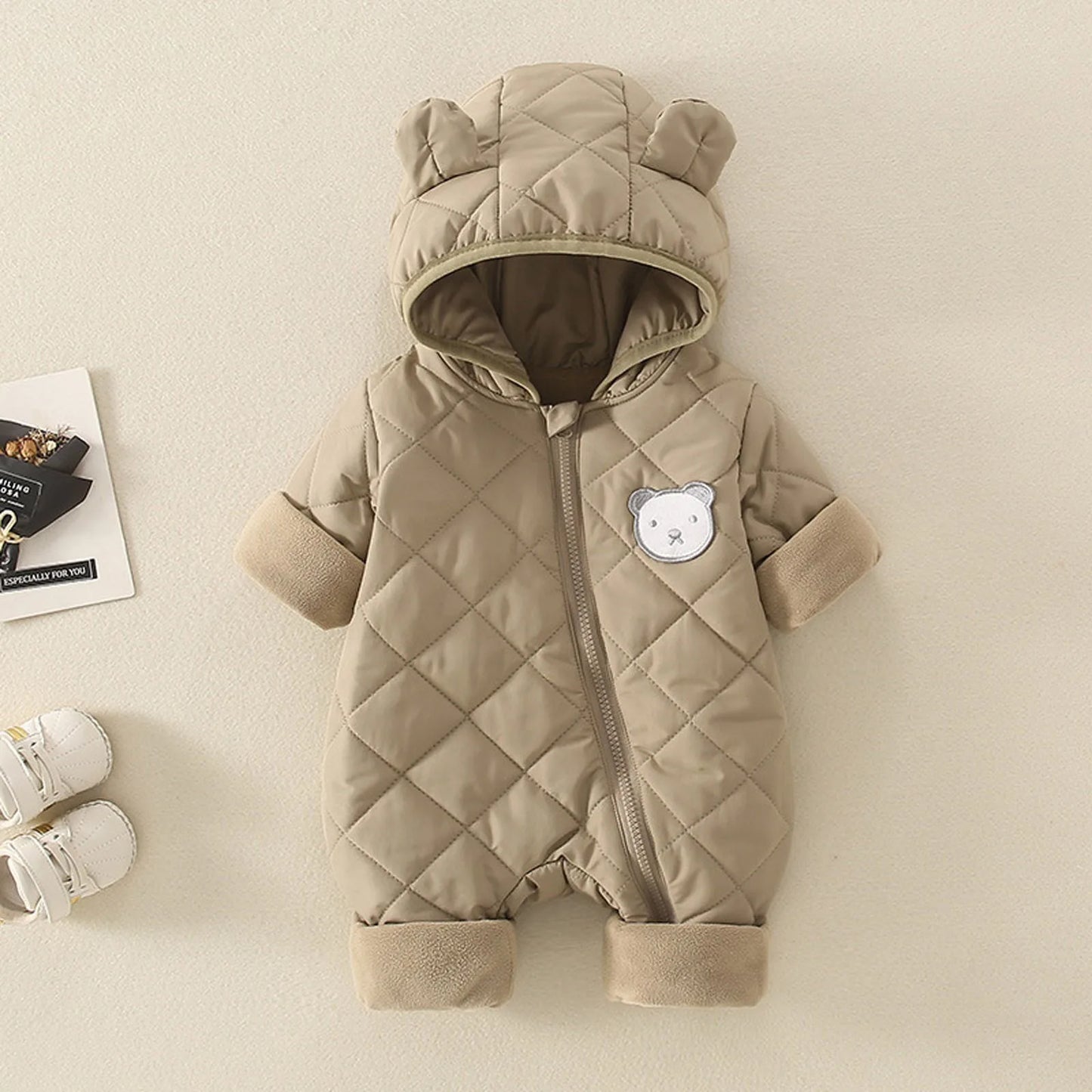 Les nourrissons et les jeunes enfants sortent en hiver avec des manteaux épais en coton à capuche Vêtements d'extérieur pour hommes et femmes Bébé Bébé fille Personnel