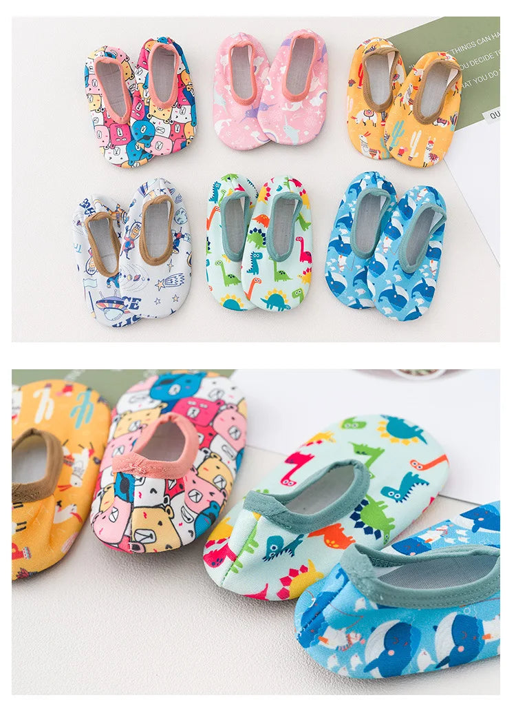 Chaussures d'eau pour bébé, motif animal de dessin animé coloré, pour piscine, plage, enfants, natation, surf, sport, baskets, chaussettes antidérapantes pour intérieur et extérieur