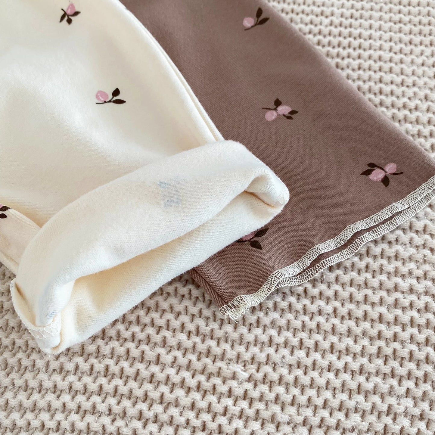 IG Fashion Vêtements pour nouveau-nés Pyjama pour bébé Garçon Fille Imprimé Cerise Manches Longues Chemise + Pantalon Vêtements de Nuit Ensemble Deux Pièces 0-2 ans