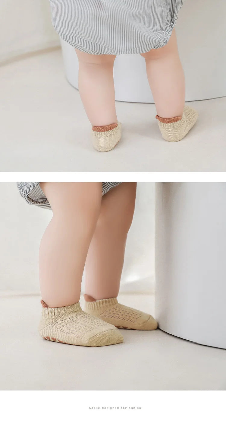 Lot de 3 paires de chaussettes d'été pour bébé, couleur unie, antidérapantes, en silicone, en maille respirante, fines, pour l'intérieur