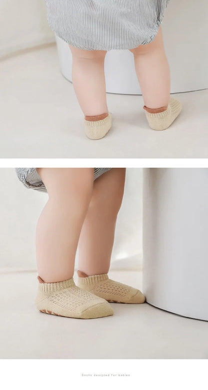 Lot de 3 paires de chaussettes d'été pour bébé, couleur unie, antidérapantes, en silicone, en maille respirante, fines, pour l'intérieur