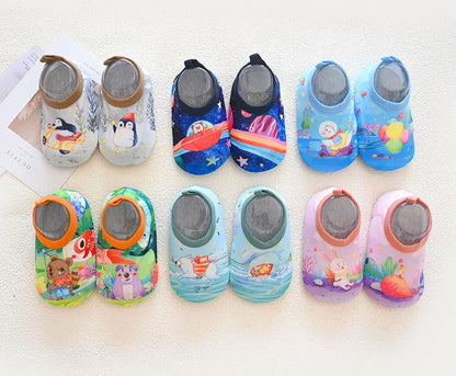 Chaussures d'eau pour bébé, motif animal de dessin animé coloré, pour piscine, plage, enfants, natation, surf, sport, baskets, chaussettes antidérapantes pour intérieur et extérieur