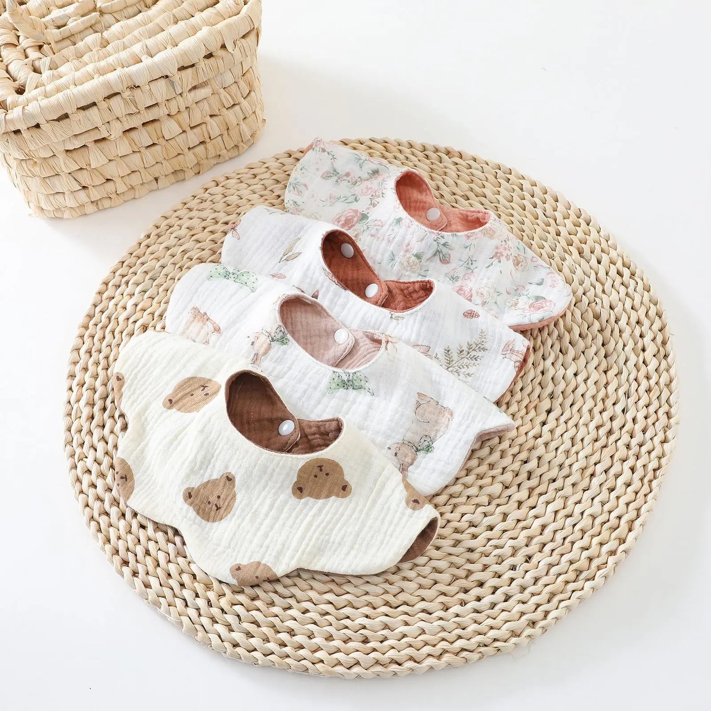 New 6 Layers Cotton Two-sided Usable Baby Feeding Drool Bib Cute Infants Saliva Towel Burp Cloth For Newborn Toddler Kids Bibs