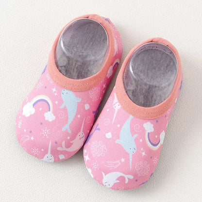 Chaussures d'eau pour bébé, motif animal de dessin animé coloré, pour piscine, plage, enfants, natation, surf, sport, baskets, chaussettes antidérapantes pour intérieur et extérieur