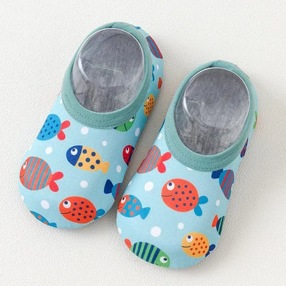 Chaussures d'eau pour bébé, motif animal de dessin animé coloré, pour piscine, plage, enfants, natation, surf, sport, baskets, chaussettes antidérapantes pour intérieur et extérieur