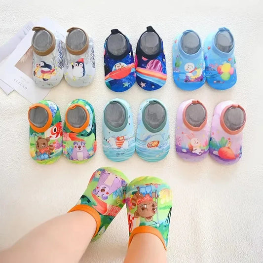 Chaussures d'eau pour bébé, motif animal de dessin animé coloré, pour piscine, plage, enfants, natation, surf, sport, baskets, chaussettes antidérapantes pour intérieur et extérieur