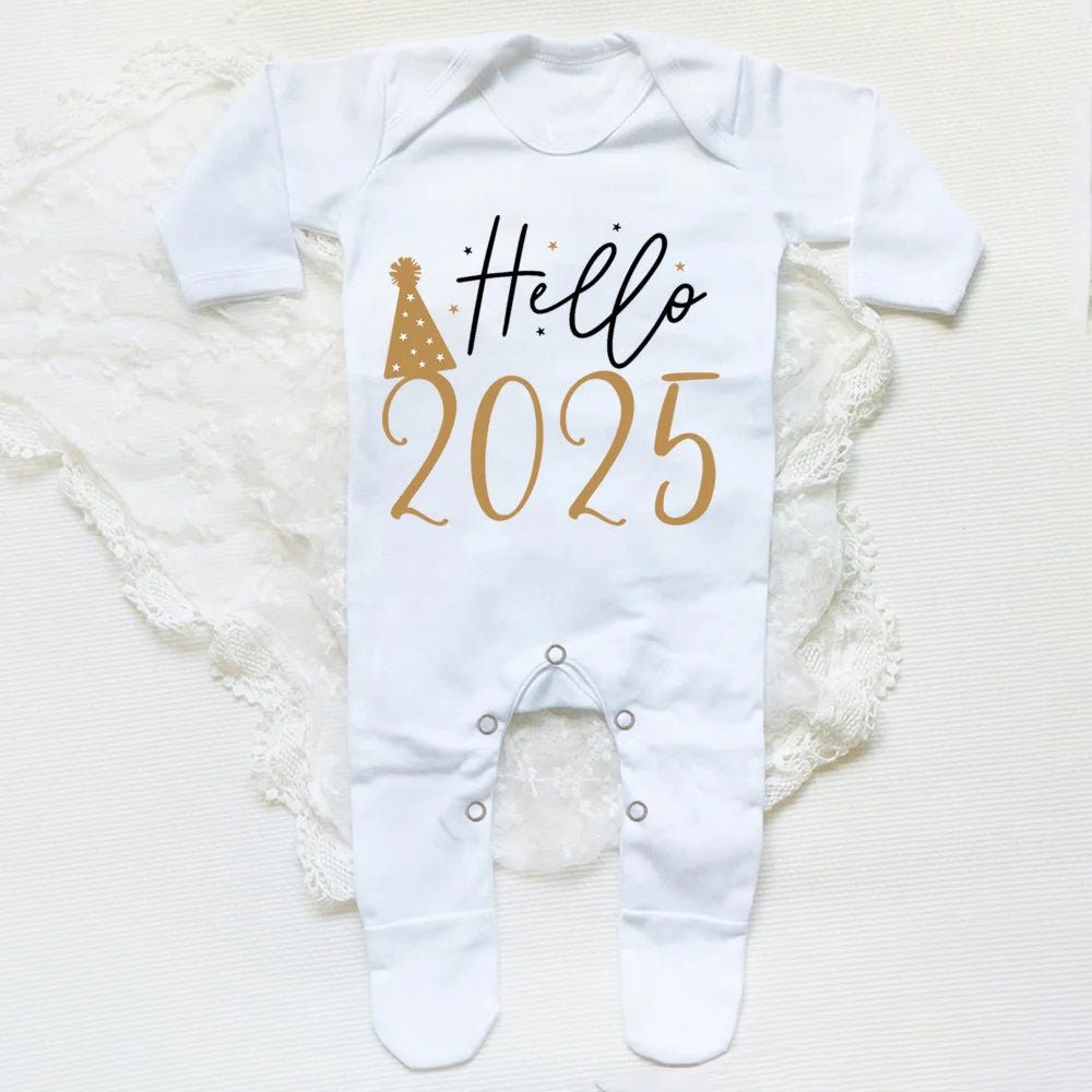Combinaison de nuit imprimée Hello 2025 pour bébé, barboteuse, bonne année, nouveau-né, combinaison, pieds pour bébé, body à manches longues