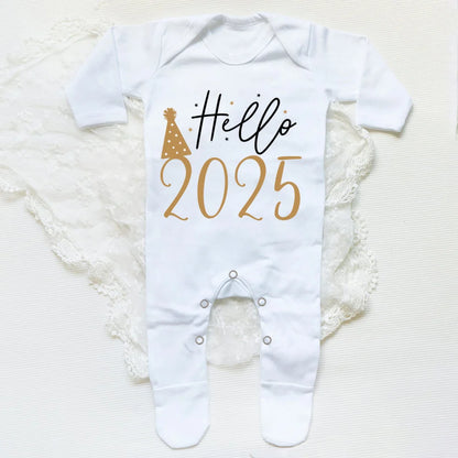 Combinaison de nuit imprimée Hello 2025 pour bébé, barboteuse, bonne année, nouveau-né, combinaison, pieds pour bébé, body à manches longues