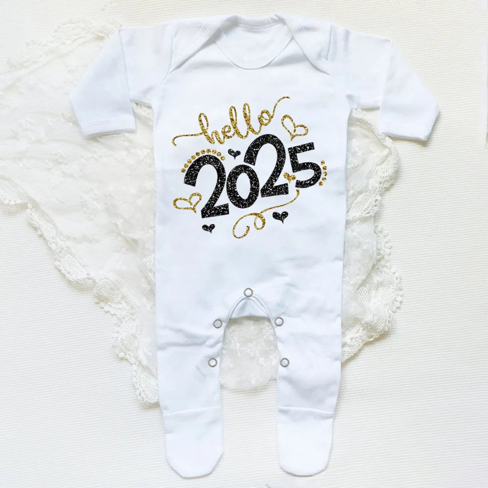 Combinaison de nuit imprimée Hello 2025 pour bébé, barboteuse, bonne année, nouveau-né, combinaison, pieds pour bébé, body à manches longues